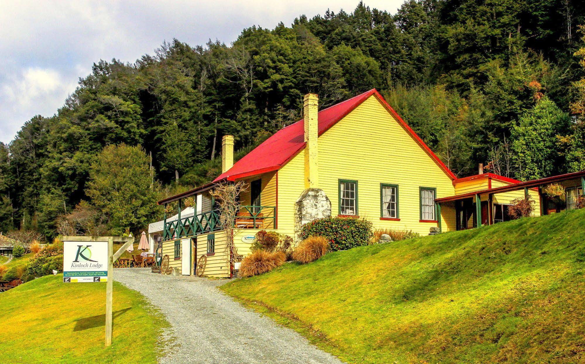 Kinloch Wilderness Retreat Hostel Glenorchy Exterior photo
